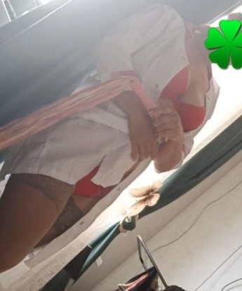 Креативная и нежная, я готова исполнить все твои фантазии. Мой опыт позволяет мне предлагать широкий спектр услуг – от классического секса до легкого доминирования. Фото подтверждают, что я высокая и стройная девушка с идеальными формами. Мои клиенты оставляют положительные отзывы, отмечая мою отзывчивость и талант в постели. Ты готов окунуться в мир страсти и наслаждения со мной? Обещаю, что ты не пожалеешь. 💋 5563, 30 лет